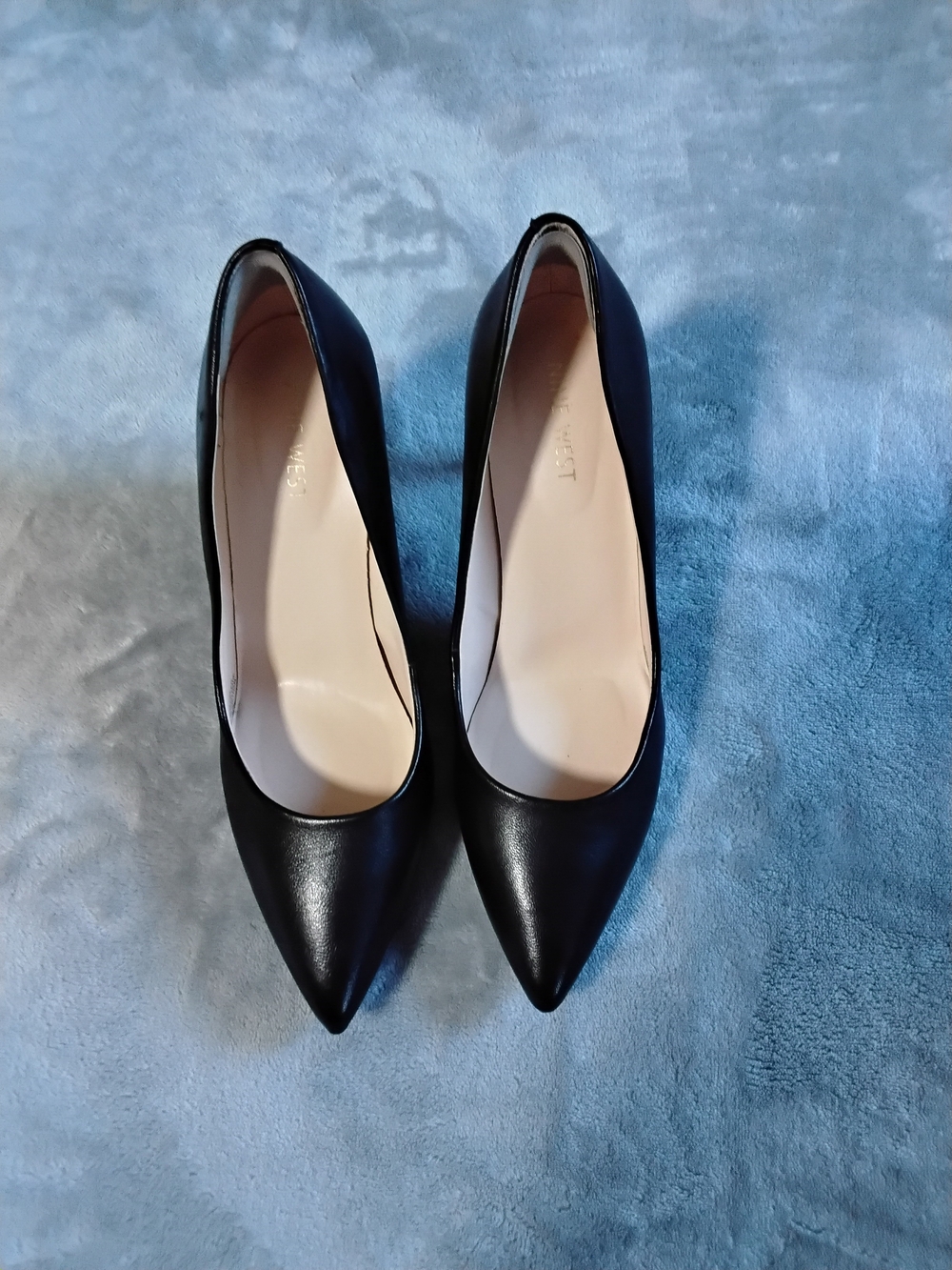 Nine West Black Pointed Toe Leather Pumps